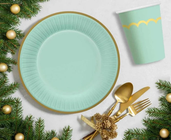 Talerzyki papierowe miętowe ze złotą obwódką – 18 cm 6 szt.