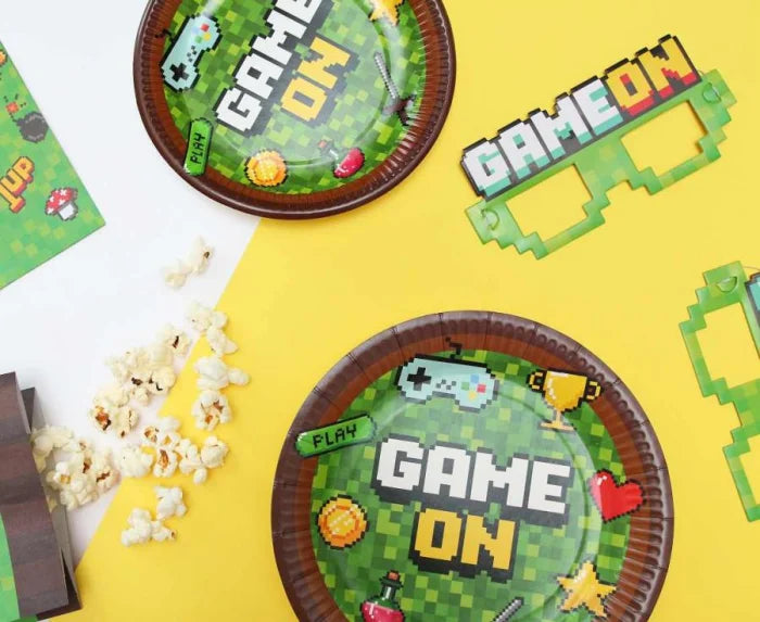 Talerze Papierowe ’Game On’ – Idealne do Gamingowej Uczty! 18 cm 6 szt. - Disposable Plates