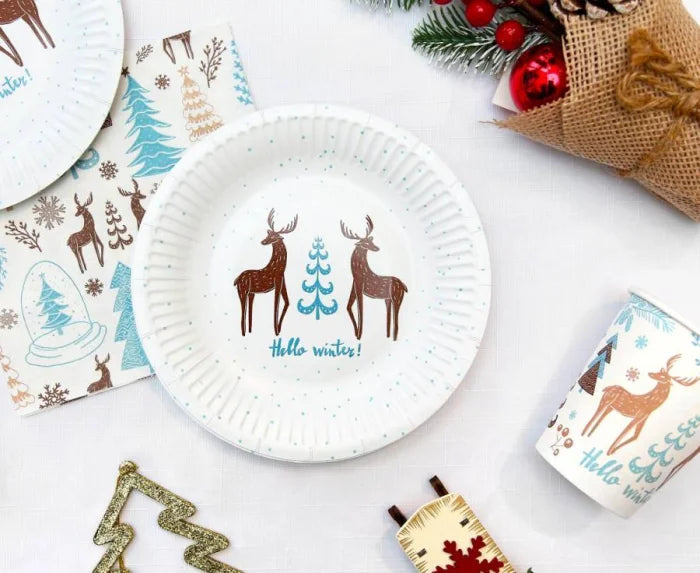 Talerzyki papierowe Hello Winter białe – 18 cm 6 szt. Godan S.A. - Disposable Plates