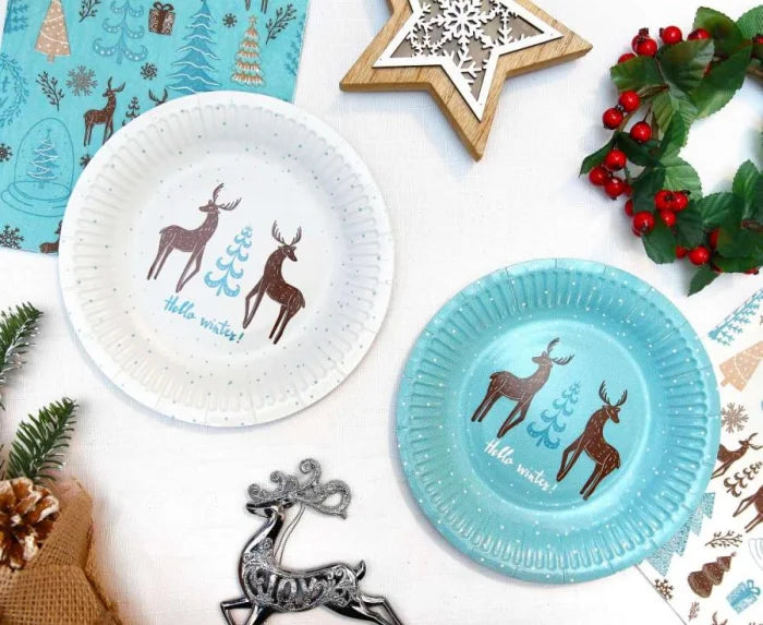 Talerzyki papierowe Hello Winter białe – 18 cm 6 szt. Godan S.A. - Disposable Plates