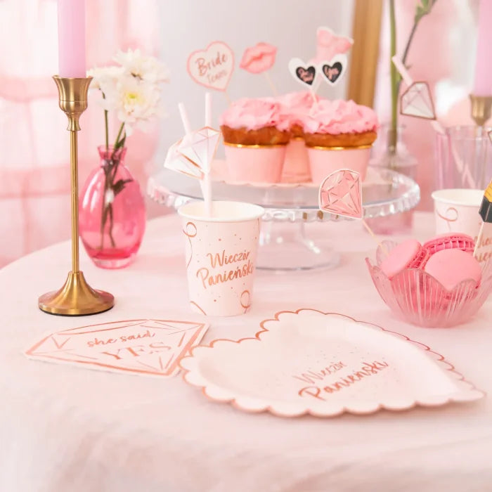 Talerzyki papierowe Wieczór Panieński – serce różowe 23 cm 6 szt. - Disposable Plates