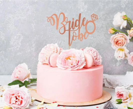 Topper na tort „Bride to Be” – różowo-złoty | 1 szt.