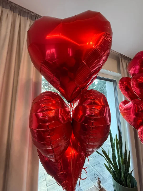 Zestaw 12 balonów walentynkowych czerwonych serc + hel + wstążka + ciężarek